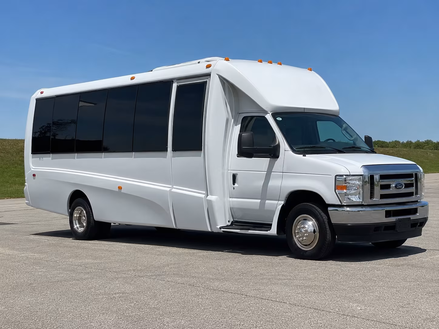 Gilbert Prom & Homecoming Transportation party bus exterior