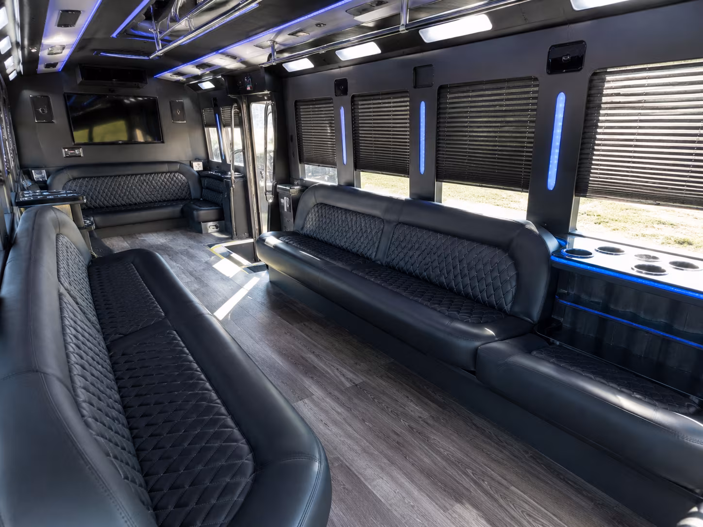 Scottsdale Birthday, Sweet 16, & Quinceañera Party Bus Rentals