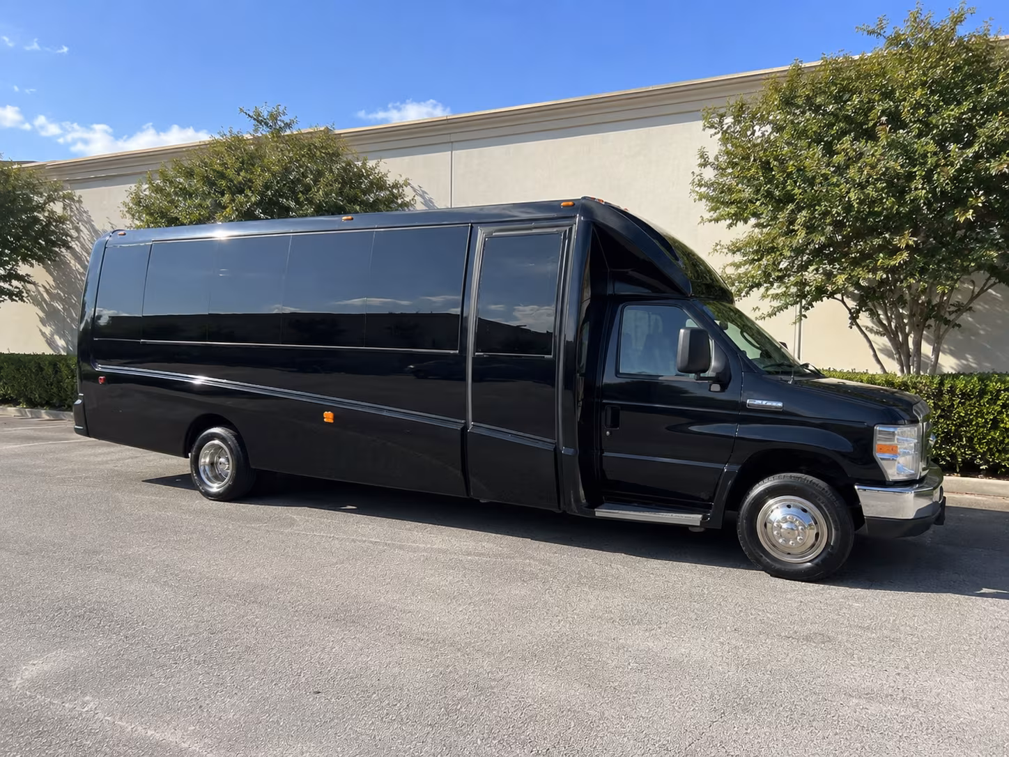 Tempe Homecoming & Prom Party Bus Rentals