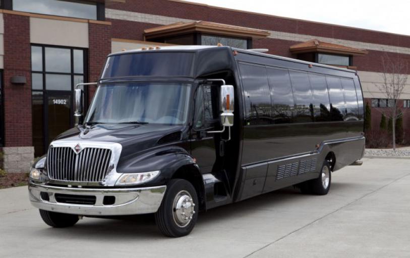 Gilbert 20 Passenger Party Bus